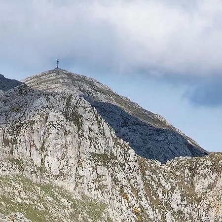 Duplex Con Vistas Al Picu Pienzu, Colunga